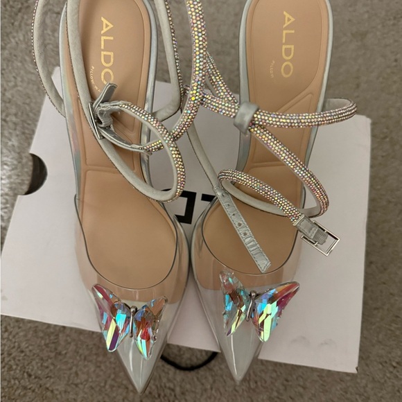 Aldo Silver Strappy Heels with Iridescent Accents - Picture 2 of 4